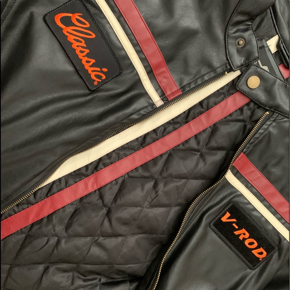 Sporty Biker Harley Davidson VROD Motorcycle Racing - 100% Polyurethane